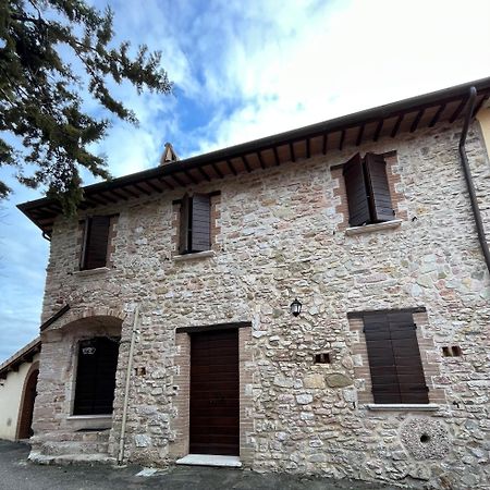 Casa Vacanze Vecchio Frantoio Residenza Leccino Spoleto Exterior photo